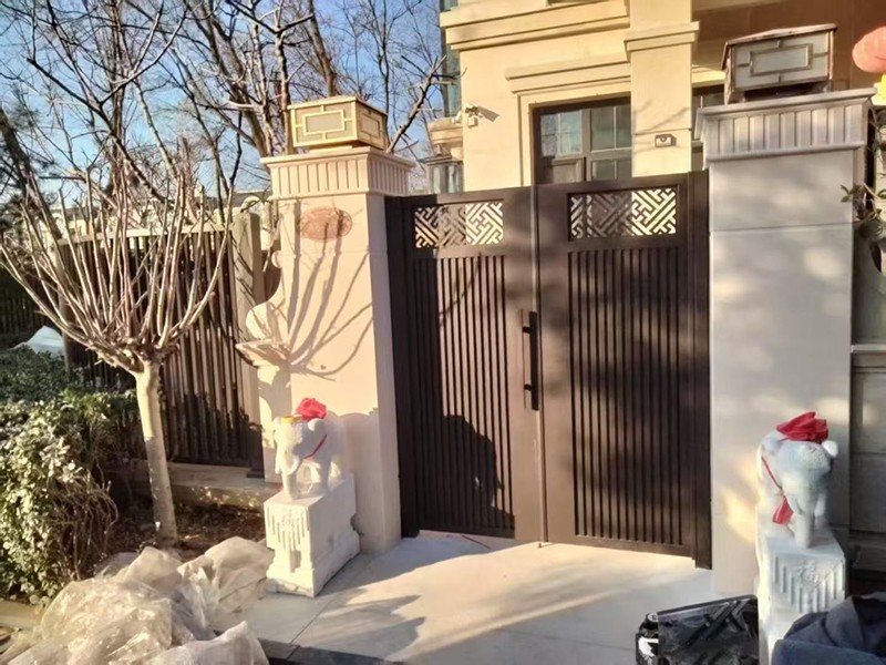 别墅大门四